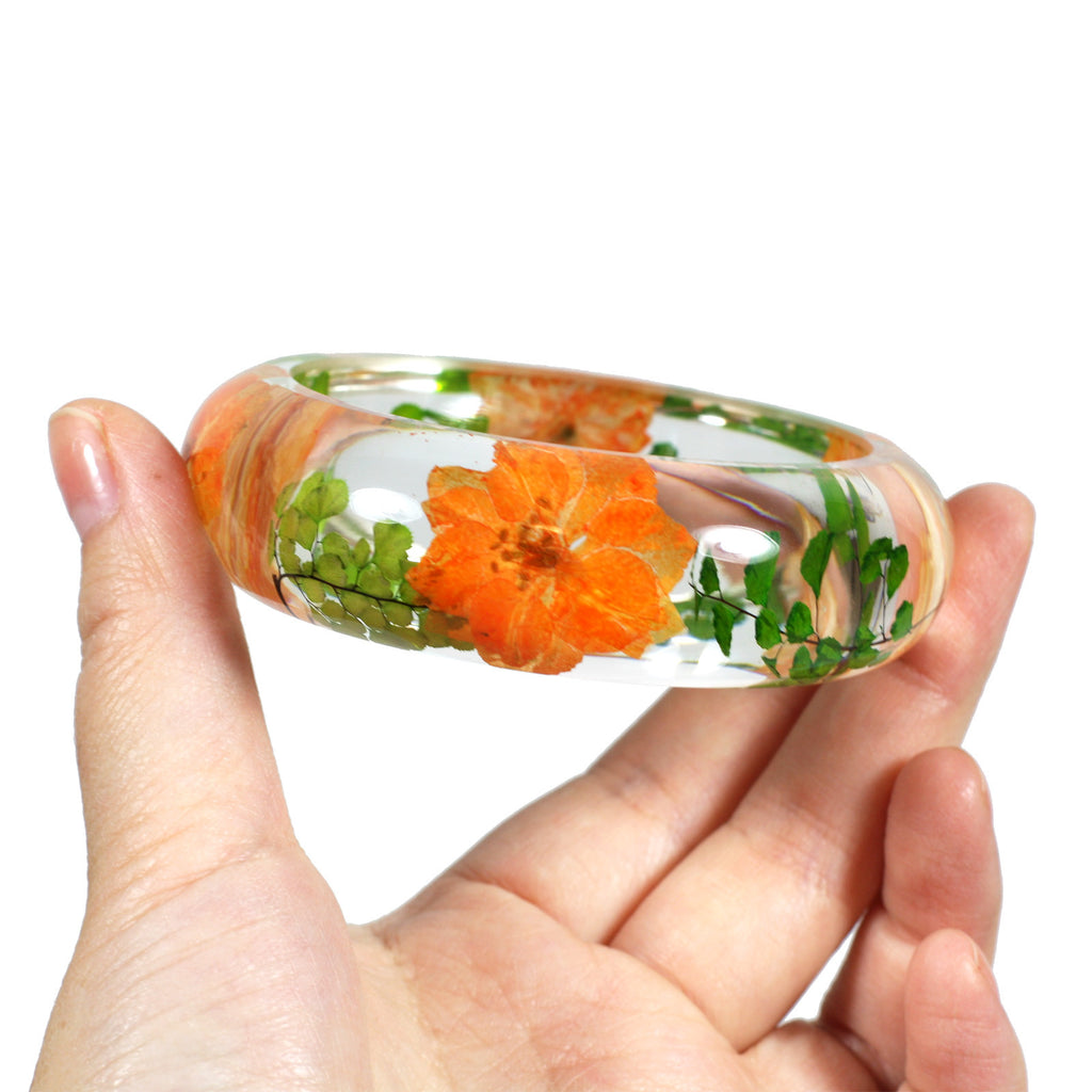 BG2532<br/> REAL ORANGE LARKSPUR BANGLE