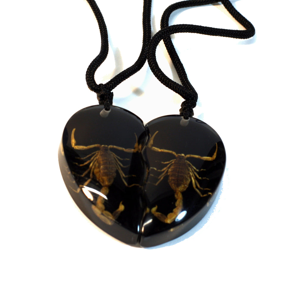 SP2214<br/>Gold Scorpion Double Heart Necklace