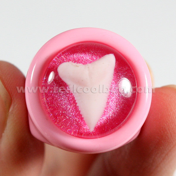 OR023<br/>Shark Tooth Ring